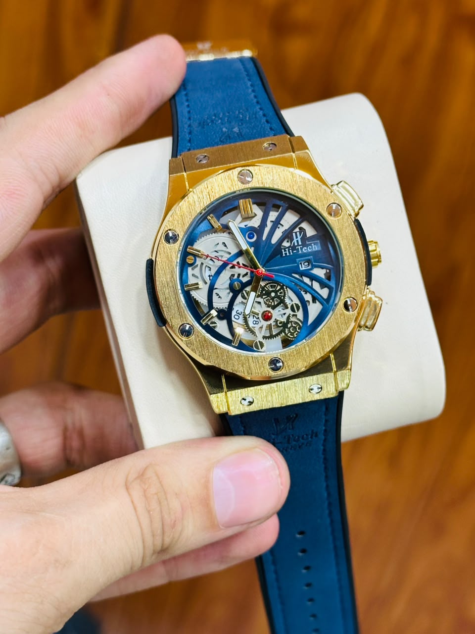 Hi-Tech Genève Skeleton Luxury Watch – Premium Black Strap Edition
